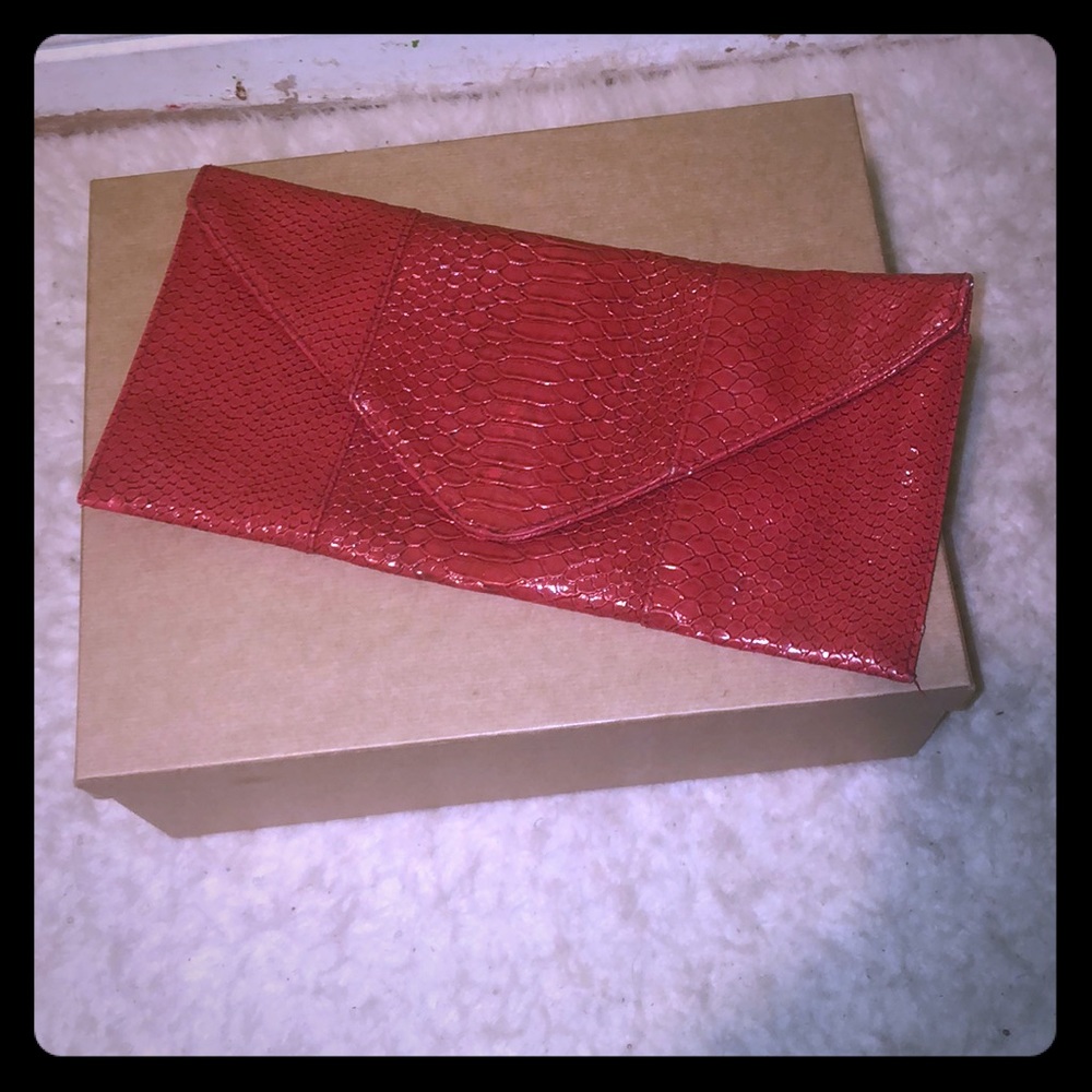 Clutch purse